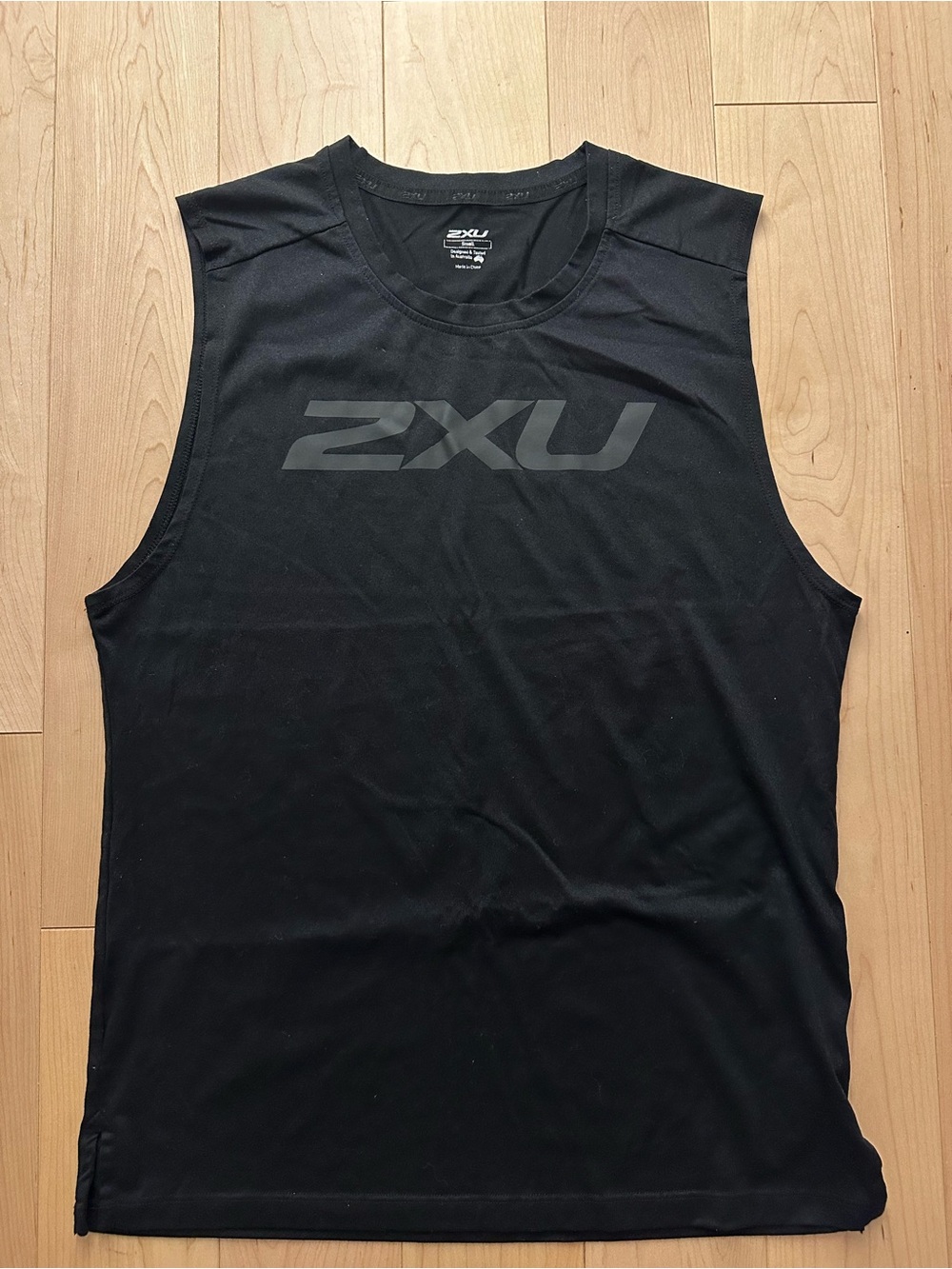 2XU Black Performance Sleeveless Muscle Fitness Tank Gorpcore